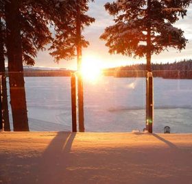 Duradek vinyl allows for easy and worry-free winter deck care